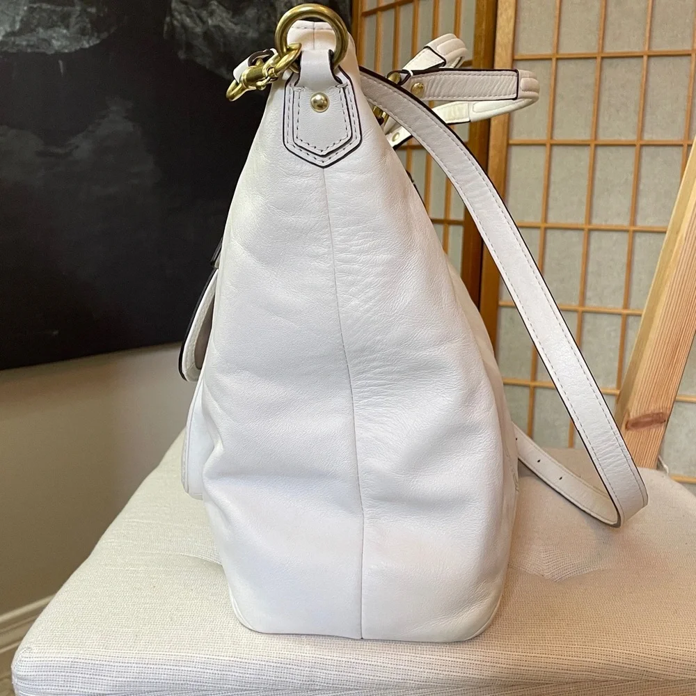 Coach Campbell Leather Izzy Fashion Satchel in Ivory/Brass